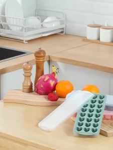 Khay Làm Đá Hình Trái Tim 24 Ô Bằng Silicon Khuôn Làm Đá Viên Lớn Khay Đá Tái Sử Dụng Dụng Cụ Làm Mát Mùa Hè Cho Rượu Vang Tự Làm
