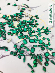 Dana30 PCs Nail Ornament Internet Sensation Luxury Flats Shaped Deep Green Water Drilling Green Nail Crystal