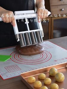 月饼分馅神器 Mooncake Moon Cake Stuffing Device Filling Dough Quantitative