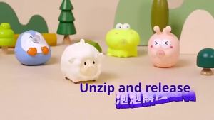 Cartoon Figure Bubble Blowing Decompression Toy for Children Pet Puffs Bubbles Pinch Artifact Soft Toys for Stress Reliever Toys
