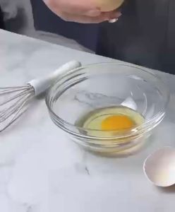 Baking Utensils Bakeware 4 pcs Set Silicone Baking Tools Spatula Oil Brush Egg Beater Food Clip - Keimav