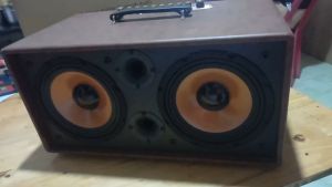 Loa kéo xách tay 2 bass 20 cao cấp 2 micro UHF hỗ trợ chống hú set tần số