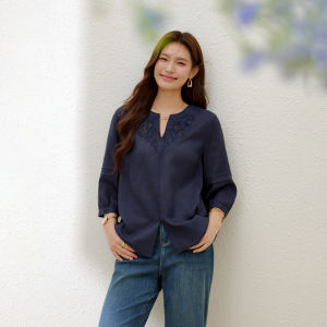 QLX | Breathable V-Neck Large Size Womens Shirt