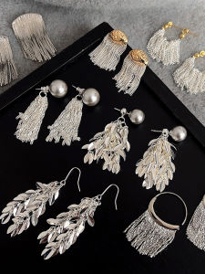 Luxurious Fringe Pearl Drop Earrings French Style Long Womens Fashion Jewelry Elegant Sensation Slimming Face Effect