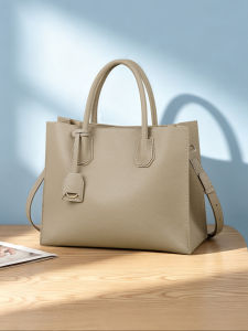 CALYPSO | Top Leather Spacious Versatile Tote Bag