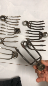 Móc lúa cấy lúa dặm lúa nhổ cỏ bằng thép inox 3 răng và 4 răng