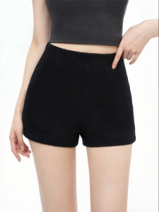 iiiamx | Quần Short Đen Cao Waist Thời Trang