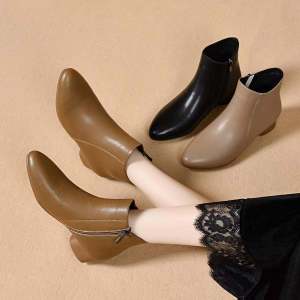 Exquisite Genuine Leather Women's Boots: Soft Sole & Pointed Toe