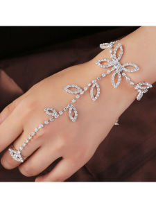 สร้อยข้อมือแบบหนึ่งชิ้นประดับเพชรเทียมสำหรับการแสดงเต้นรำ สร้อยแหวน ใบไม้ ดอกไม้ สไตล์หวาน ดีไซน์เรียบง่าย เครื่องประดับแฟชั่นสำหรับผู้หญิง