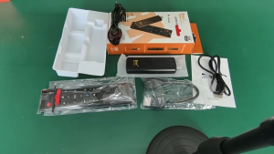 TV Stick แอนดรอยด์ทีวีสติ๊ก 8K TV Stick แอนดรอยด์ทีวี Android 14รองรับการชมNetflix/Youtube