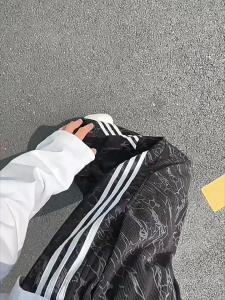 Celana Corduroy untuk Pria Celana Kasual Bergaris dengan Motif Patchwork Celana Lurus Berpinggang Lebar dengan Potongan Longgar