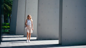 2025 NEW Portable Handheld Fan Strong Wind 1-100 Level Adjustment LED Display Screen Semiconductor Cooling Fan Long Battery Life Rechargeable Turbo mini Fan Suitable for Travel Work Commuting Outdoor Sports