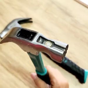 Búa Đóng Nhổ Đinh 0.25kg/ 0.5kg Tay Cầm Bọc Nhựa Nguyên Khối Đầu Đóng Caro Nổi Chống Trượt Giúp Đóng Đinh Chính Xác