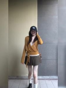 LIRENQING | Turmeric Yellow V-Neck Blouse 2 Pieces Set