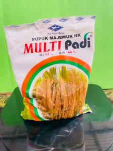 Pupuk Majemuk MULTI PADI dari cap kapal terbang isi 1 kg terbaikk!!
