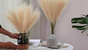 6 Buah Rumput Pampas Buatan Karangan Bunga Buluh Palsu Dekorasi Vas Pernikahan DIY Rumput Ekor