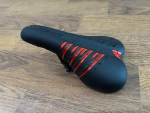 Odessy OD Fire Saddle Jok Sadel Sadle Sepeda Mtb Seli Lipat Gunung Bmx