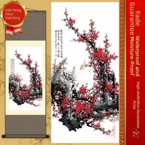 Detailed Flower-and-Bird Silken Scroll Chinese Painting