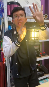 Lampu Camping Emergency Lampu Pilar Outdoor Lampu Emergency Lampu Darurat - Lampu Lentera USB Tipe-C MITSUYAMA MS-1042 Petromak Lampu Camping Solar Panel 3 Warna Cahaya ~FSS