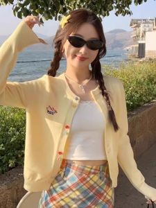 Early Autumn Knitted Short Cardigan Womens Fashion Color Button Open-Shirt Korean Style Versatile Outerwear Breathable Soft