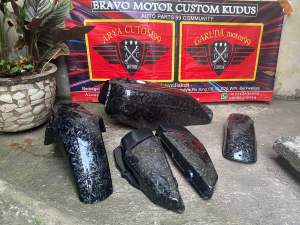 Baju body rx king new sandangan Yamaha rx king lama old bodyset rx cobra carbon wtp celup forget full glossy mengkilat