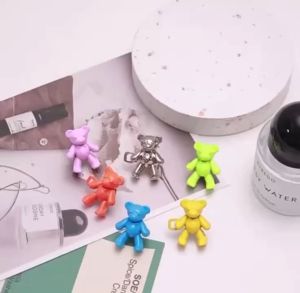 เทียบกับชุดของกางเกงที่ปรับขนาดเอว ตะของรูปหมีน้อยน่ารัก ตะขอโลหะ หัวเข็ม 12 ชุด