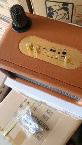 SKG ลำโพงบลูทูธ ลำโพงพกพา ลำโพงแคมป์ปิ้ง มีแบตในตัว 4"x1 1.5" x1 (30w/10w Rms) ไมค์ลอย 2ตัว รุ่น KG-063 เสียบแฟลชไดร์ได้