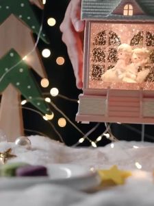 Hộp Nhạc Cầu Tuyết Sweet Home Kiss Quà Tặng Trang Trí Decor
