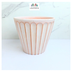 The Leaferie Yuno plant pots Terracotta flowerpot flowerpots flower pot planter planters