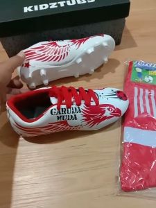 KIDZTUBS Sepatu Bola Anak Laki Laki Size 28 29 30 31 32 33 34 35 36 37 TUBS1700110624