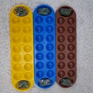 Plastic Congkak With Marbles [16 Holes]