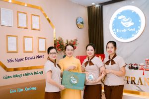 Tổ Yến Sào Rút Sạch Lông Nguyên tổ Khánh Hòa 100% Nguyên Chất DEWIS NEST Không Đường Loại Cao Cấp Có Hộp Quà Cao Cấp