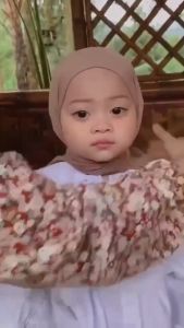 KERUDUNG HIJAB ANAK PEREMPUAN JILBAB INSTAN JERSEY ANAK PEREMPUAN 1 - 7 TAHUN LUCU