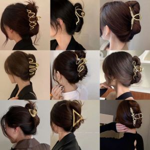 ที่หนีบผมแบบเรียบโลหะทองเงินเรขาคณิตแนวพังค์ใหม่สำหรับผู้หญิงอุปกรณ์กิ๊บติดผมสไตล์เกาหลีแบบหนีบจับปูขนาดใหญ่ทันสมัย