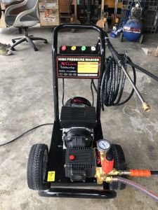 เครื่องฉีดน้ําแรงดันสูง 150 Bar High Pressure Washer ยี่ห้อ XYLON รุ่น XY-2200MA