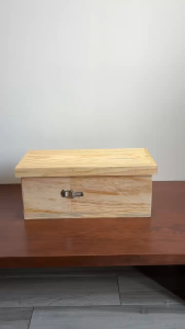 Thùng nuôi ong dú hộp nuôi ong dú mẹ bồng con gỗ thông Mỹ dày 2cm-2.15cm - Kích thước phổ thông