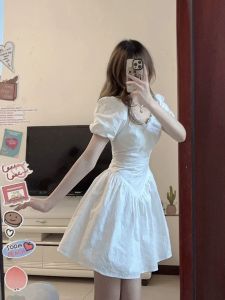French Style First Date Gentle V-neck Embroidery Slim White Dress Waist-Tight Slimming Puff Sleeve Small Sweet Dress Summer