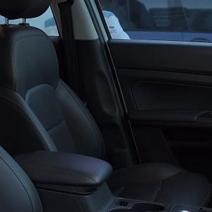 Car Air Fresheners Spray 240ml 汽车一键除臭香薰喷雾空气清新剂