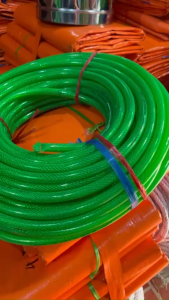 Cuộn 50m ống nước lưới dẻo phi 21 (đường kính trong 18) màu xanh lá