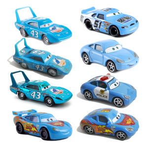 Takara Tomy | New Pixar Cars 3 Sally Battle-Damaged Cars King No. 43 Electroplating Model Cars Child Toys 1:55 Metal Die Casting Toys Gifts
