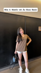 Áo Thun Nữ Woman Basic Cổ Tim Cộc Tay Dáng Suông Áo Phông Nữ Cổ Tim Cotton Cao Cấp Dáng Suông Trẻ Trung Năng Động AT03