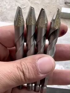 ชุด 60 เบื้อง ดอกสว่าน ดอกสว่านคาร์ไบ ดอกสว่านคาไบร์ ดอกสว่านเหล็ก ดอกเจาะกระเบื่อง ชุด ดอกสว่านแท้ ดอกสว่านอเนกประสงค์ เจาะกระเบื้อง ดอกสว่านคาไบค์ ดอกสว่านเจะปูน ดอกสว่านเจาะกระจก ดอกสว่านปูน ดอกเจาะปูน ดอกเจาะคาไบด์ คมตัดที่ ซึ่งเป็นสินค้าที่ใ