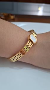 Gelang Emas Wanita Bangle Mewah Bahan Titanium Ori Elegan Perhiasan Fashion Kualitas Premium Anti Karat bgt828