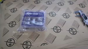 Mur Roda Mobil Khusus Anti Maling / Anti Theft Warna Chrome