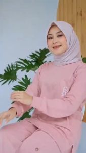 Salwa Set - Setelan Baju Olahraga / Training Wanita Jumbo Senam Yoga Sepeda - One Set