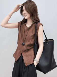 Stylish and High-end Aesthetic Tank Top Shirt