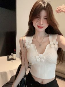 GUZILIAN | Pure Desire Chic Spicy Girl Knitted Vest Shoulder Strap Design Sensation Top Womens Fashion Arc Collar Flower Pattern Slimming Square Muscle