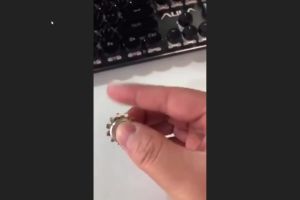 Đồ Chơi Xoay Mini EDC Giảm Căng Thẳng Giảm Lo Âu Hỗ Trợ Người Tự Kỷ ADHD Dành Cho Người Lớn Chất Liệu Kim Loại Dễ Mang Theo Quà Tặng Ý Nghĩa