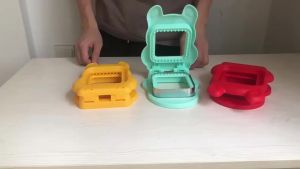 Square Sandwich Press Mold with Sealing Edges for Perfect Toast and Sandwich Making