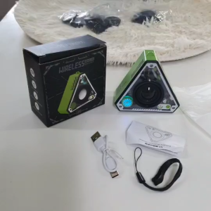 New arrival ลำโพงบลูทูธ V2 Atmosphere Lights ลําโพงพกพากลางแจ้ง ลําโพงบลูทูธไร้สาย ซับวูฟเฟอร์ไร้สาย